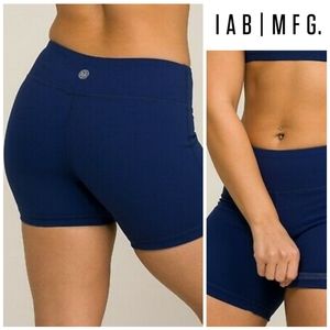 IAB | No Ride 3" Workout Crossfit Shorts Midnight